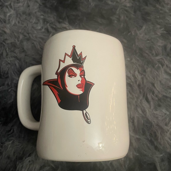 Rae Dunn “Evil Queen “ coffee mug - Picture 1 of 4